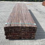 Ca. 204x Hardhouten Regels Geschaafd, 42x57mm, lengte 395cm